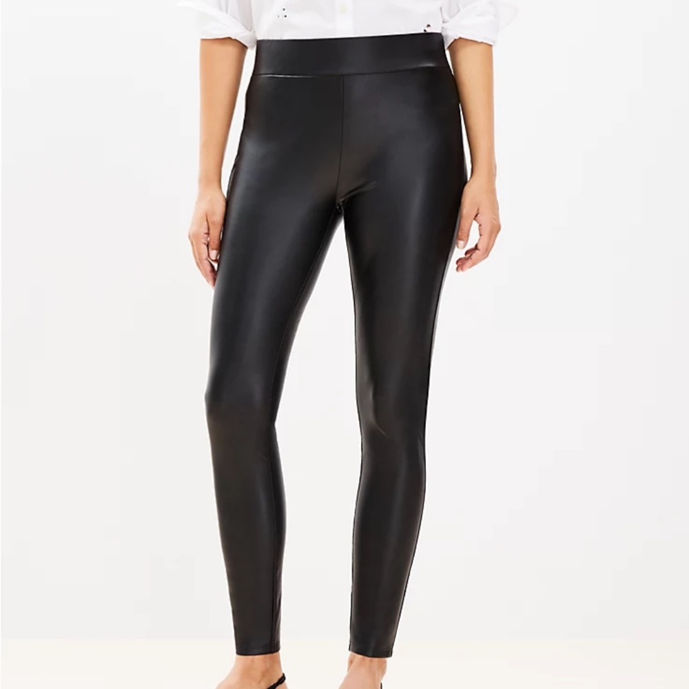 4/$25 LOFT Black Faux Leather Leggings